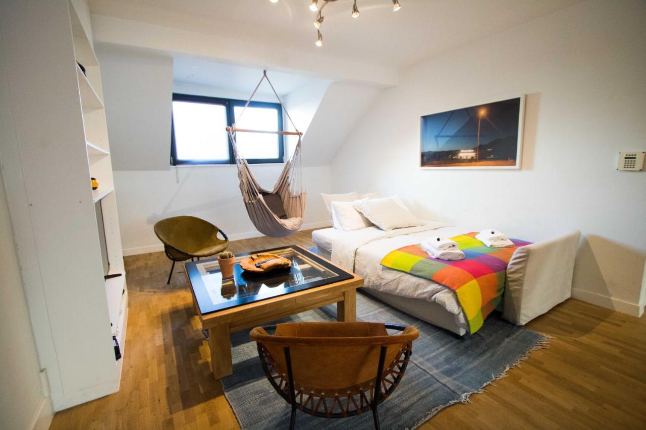 Charming Apartments Near Avenue Louise Brussel Bagian luar foto